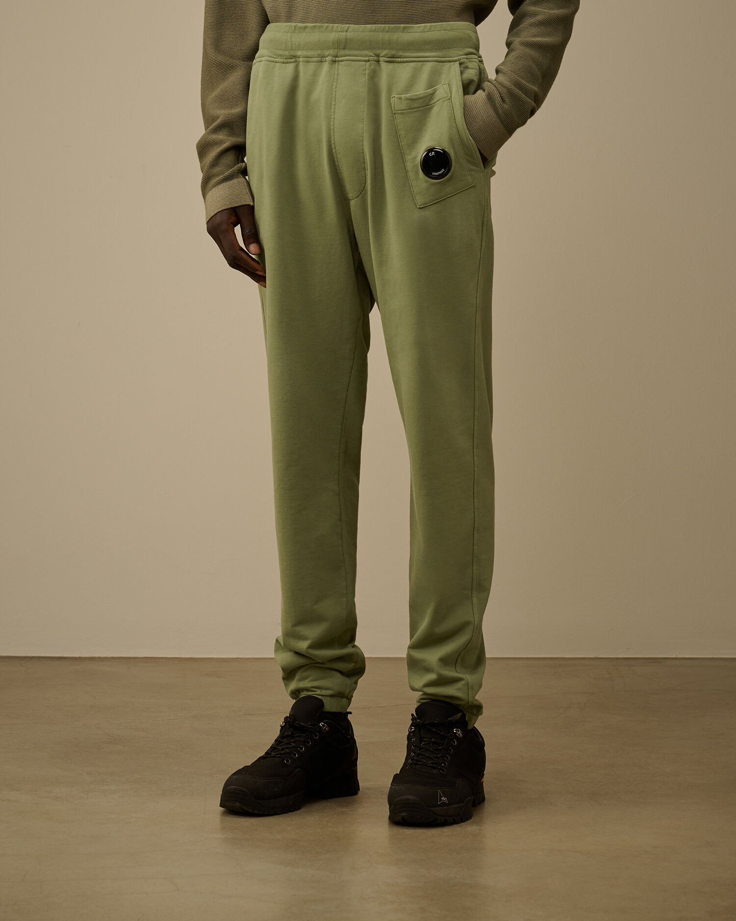 Light Fleece Lens Sweatpants - 3