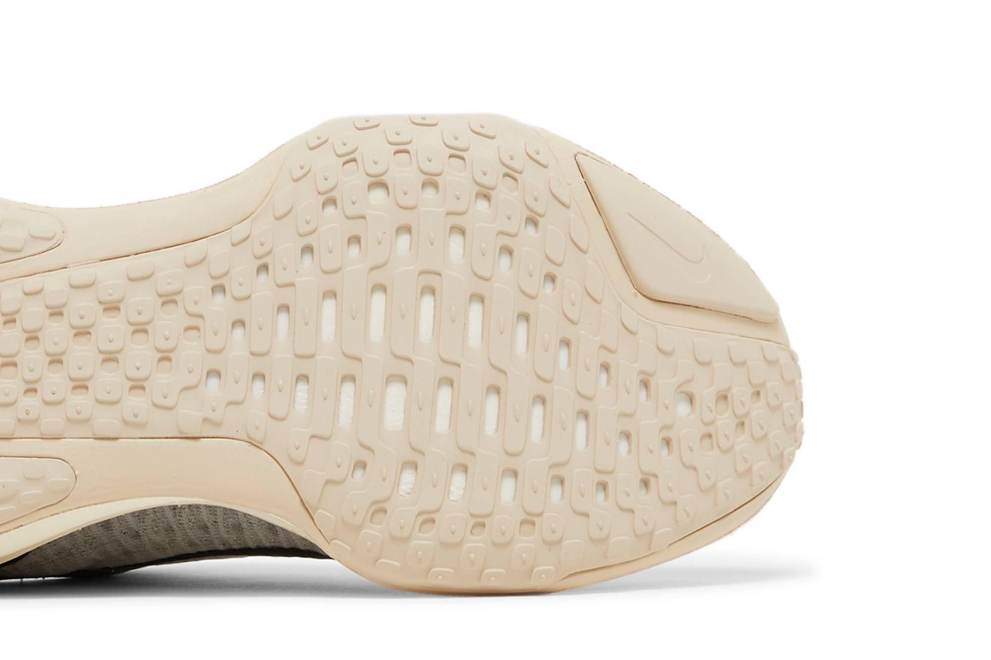 ZoomX Invincible 3 'Cool Grey Black' - 5