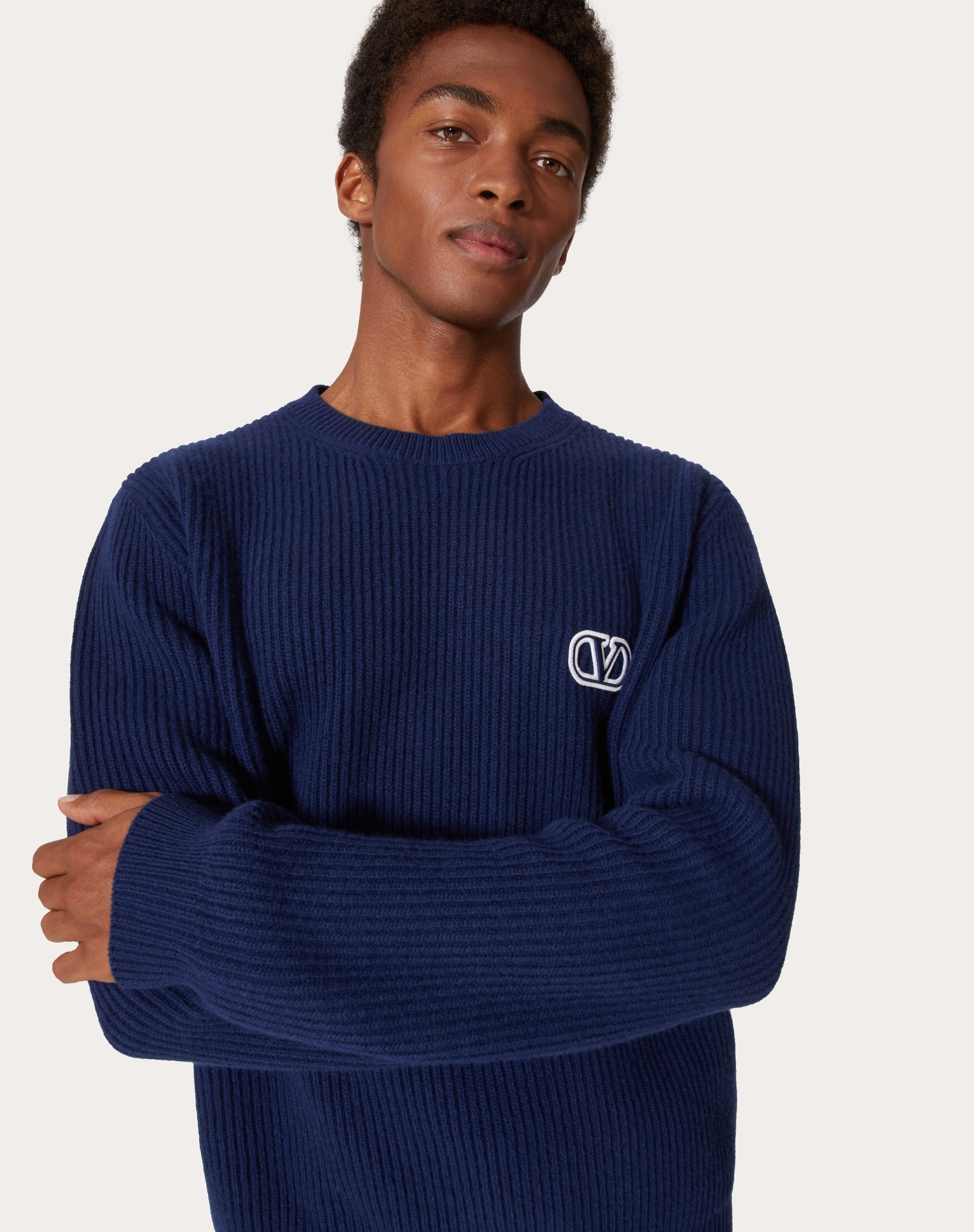 WOOL CREWNECK SWEATER WITH VLOGO SIGNATURE PATCH - 5