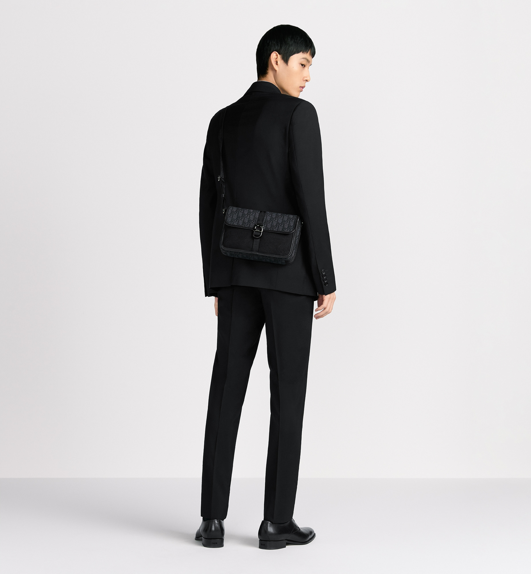 Dior 8 Bag With Strap - 4