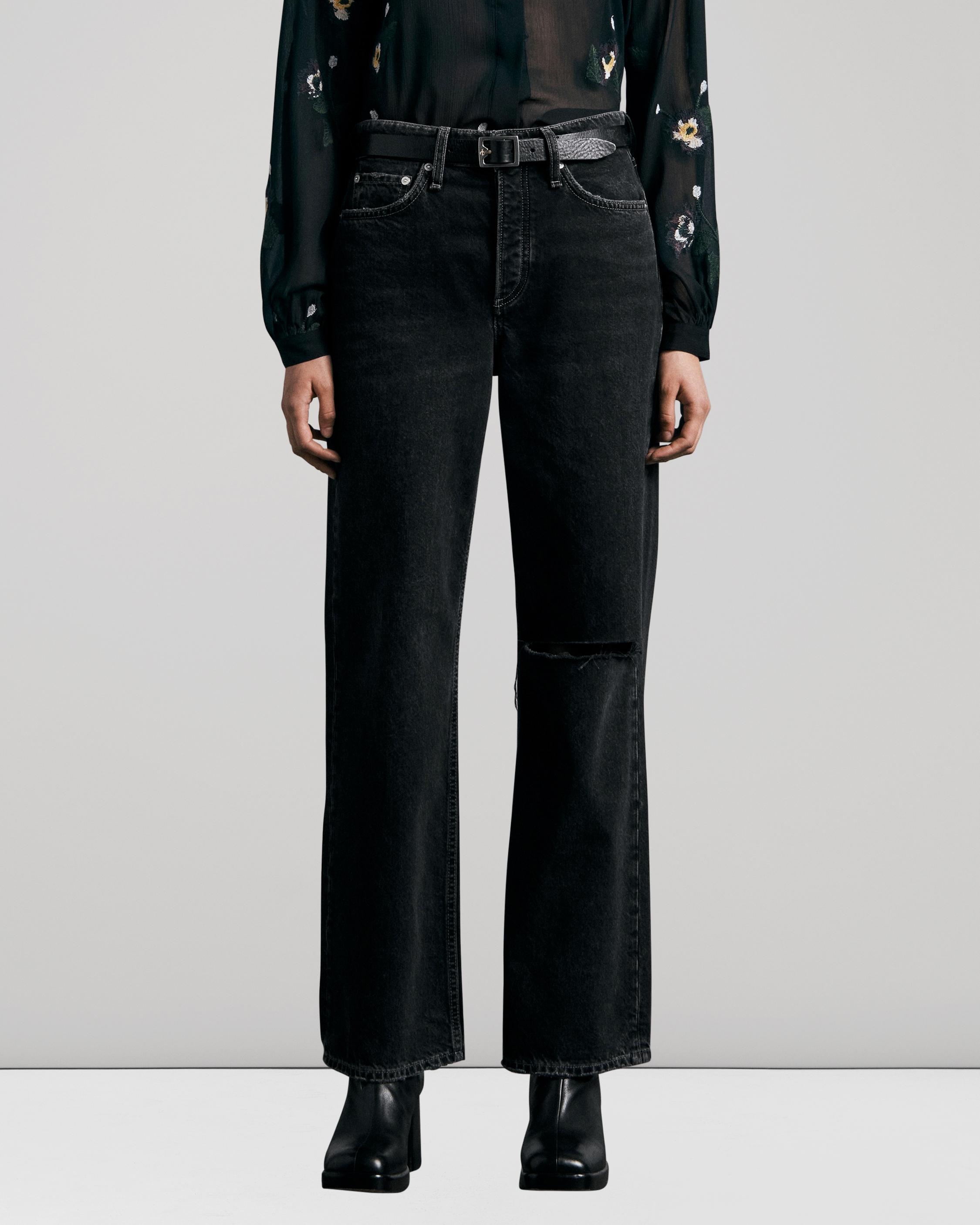 Logan Wide Leg - Fillmore
Mid-Rise Jean - 3