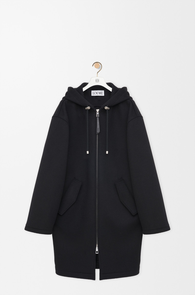 Hooded coat in wool 1