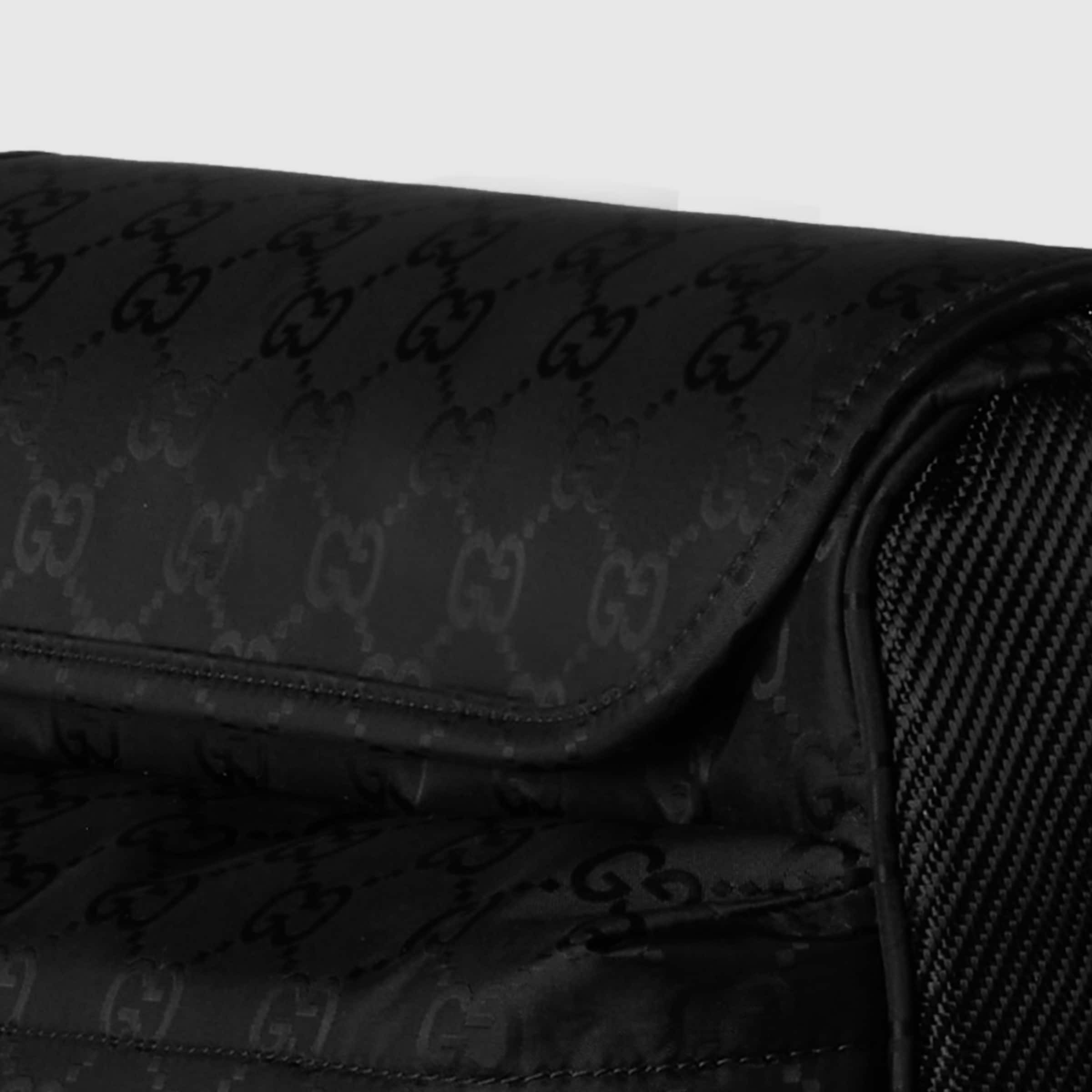 Medium GG crossbody bag - 7