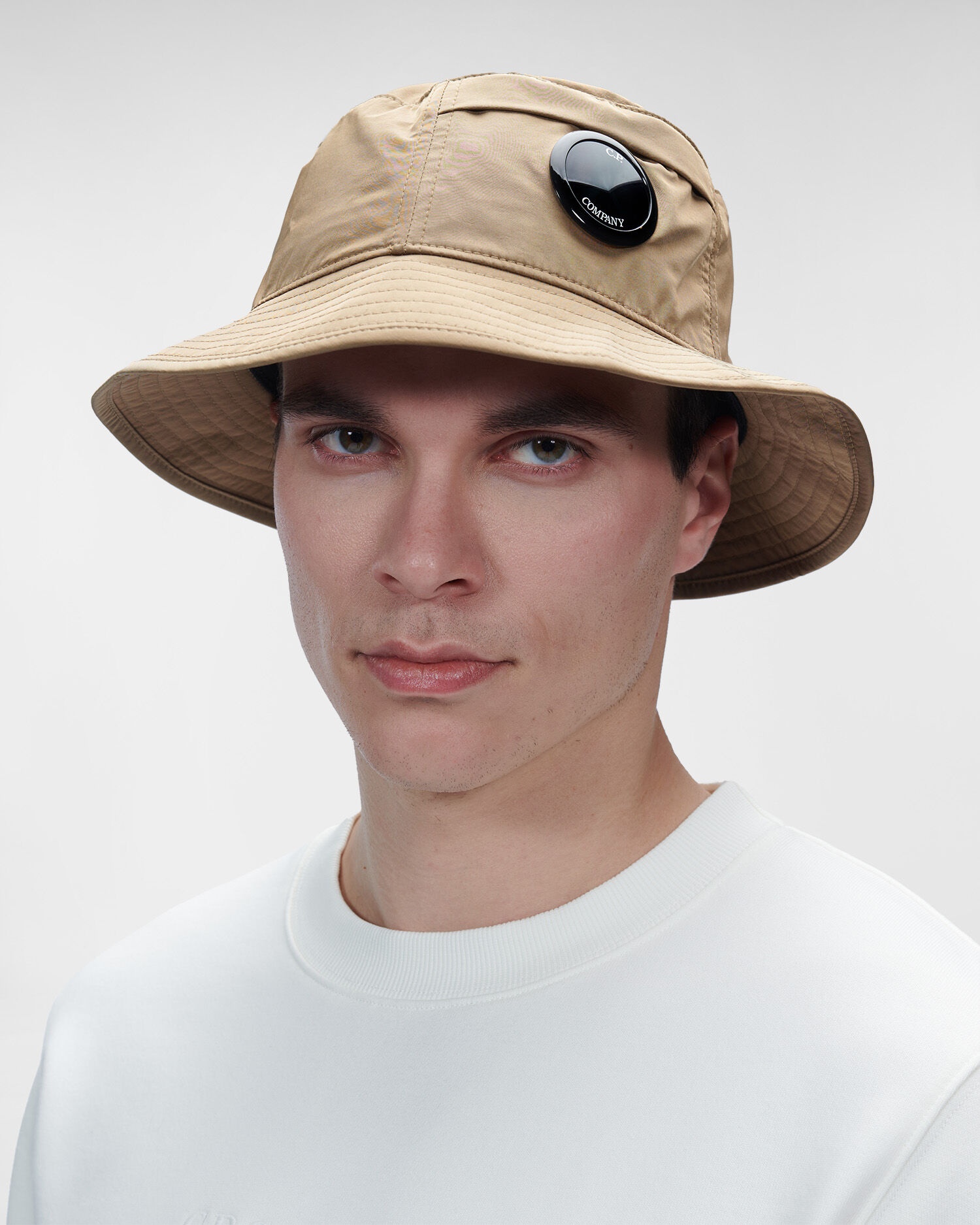 帽子 C.P Company Chrome-R Lens Bucket Hat C.P. Company Orange Chrome-R Lens Bucket Hat C.P. Company
