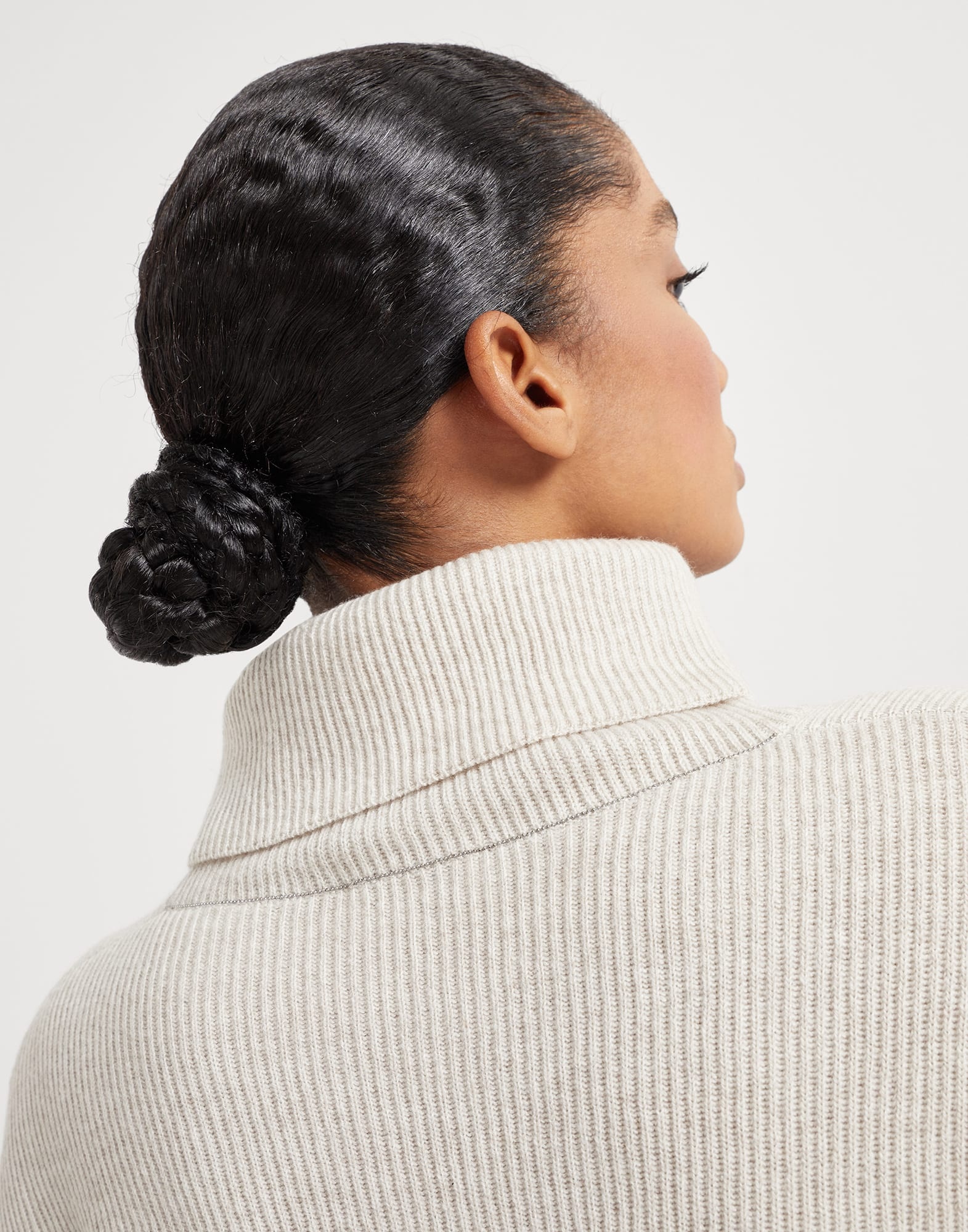 Cashmere English rib turtleneck sweater with monili - 3