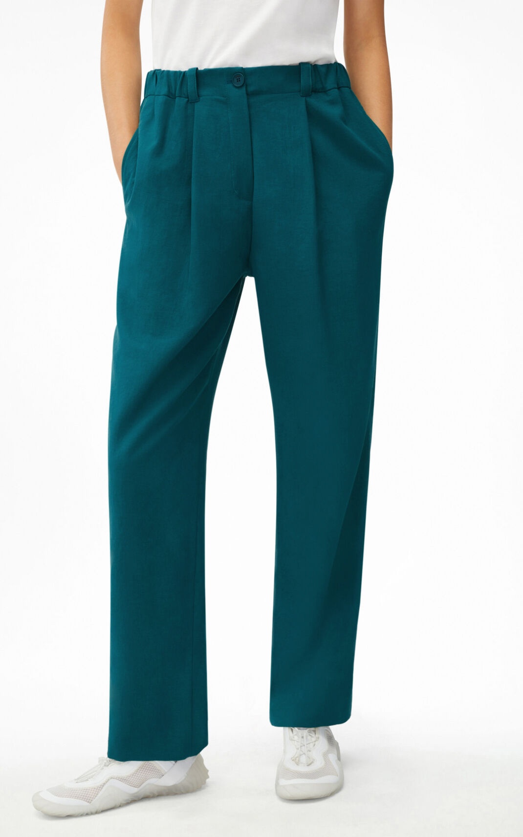 Fitted jogging trousers - 4