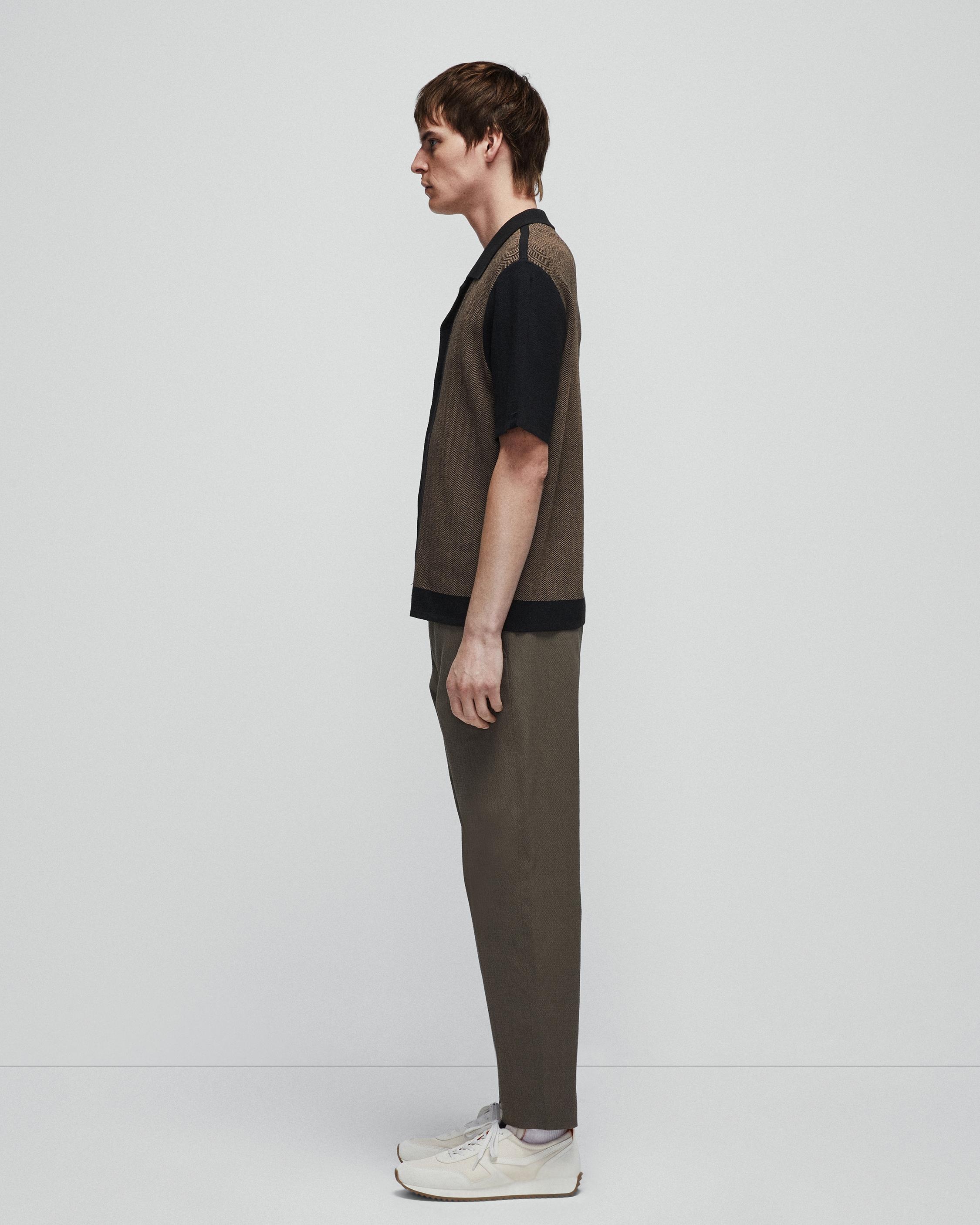 Shift Relaxed Trouser
Stretch Seersucker Pant - 5