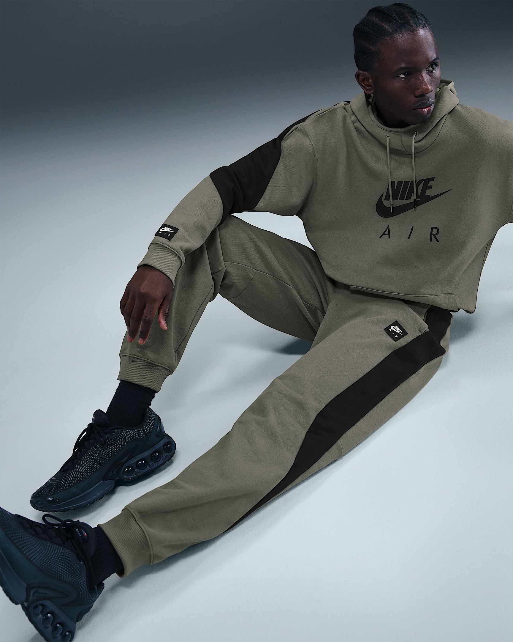 Nike Air Men's Fleece Joggers - 5