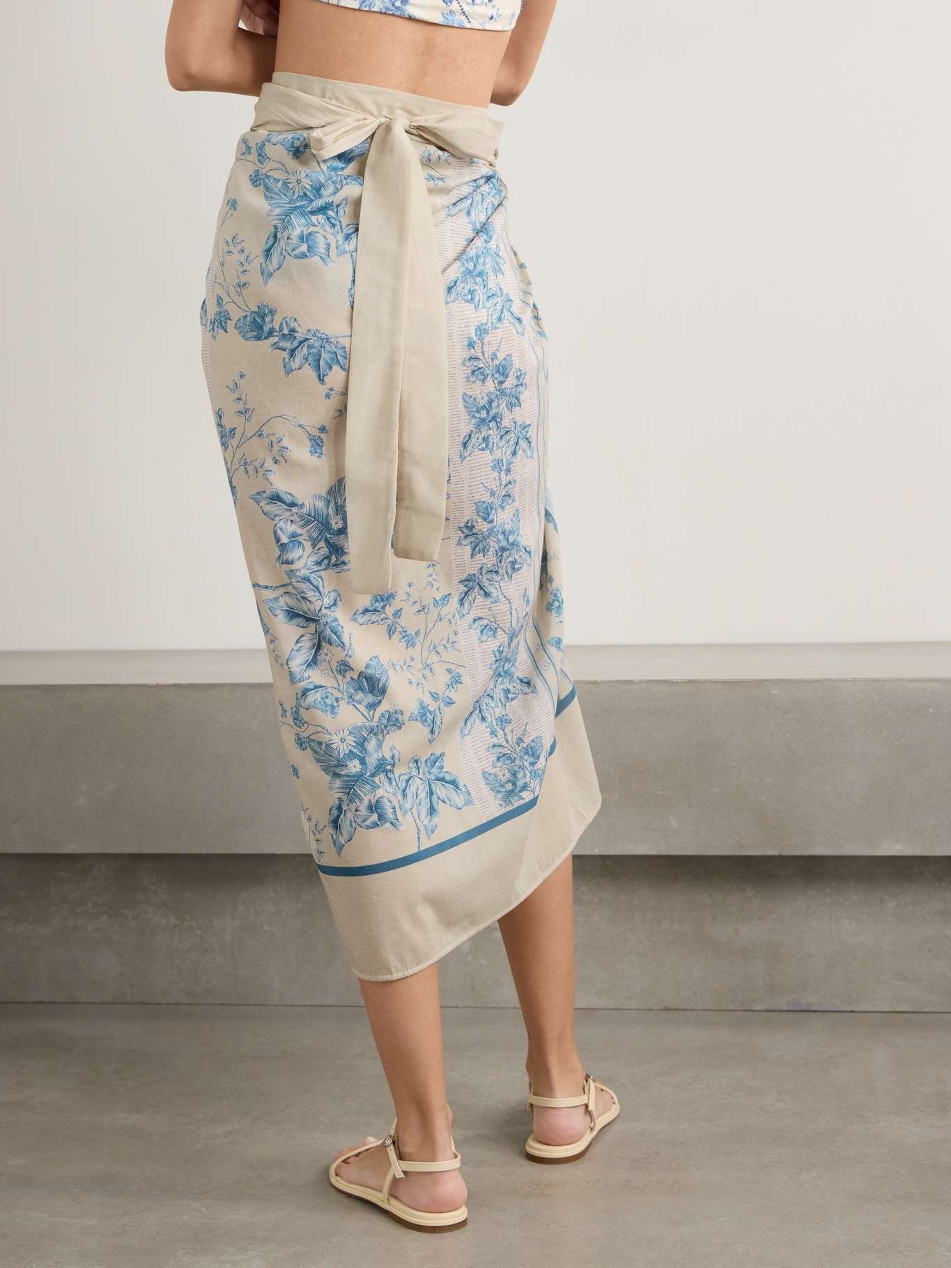 Lavanda Bougainvillea floral-print cotton and silk-blend voile pareo Blue - 3