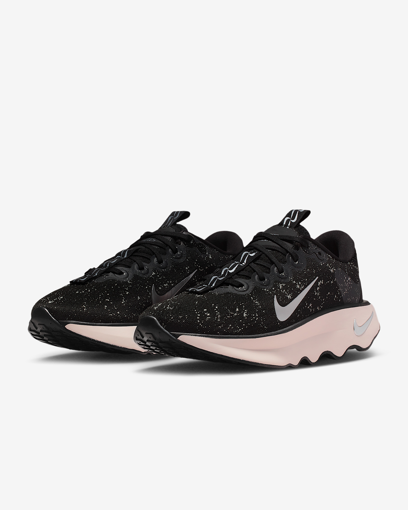 Nike Motiva SE Women's Walking Shoes - 5