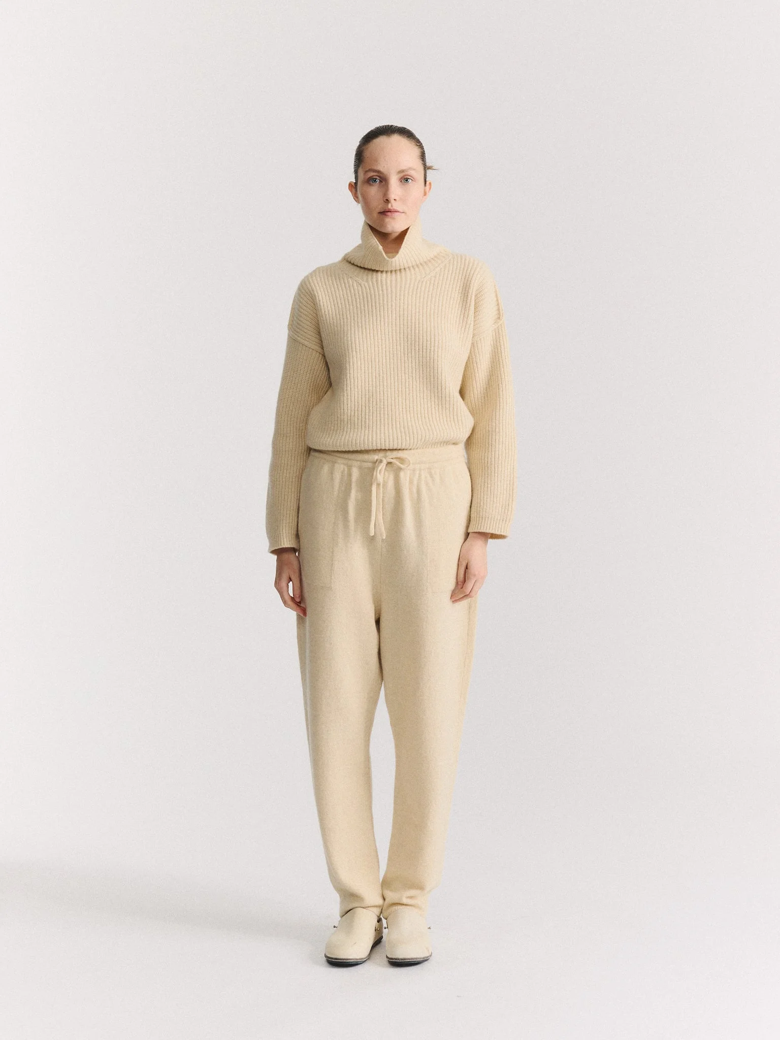 ZWAG PANT - WOOLY - DESNA - 1