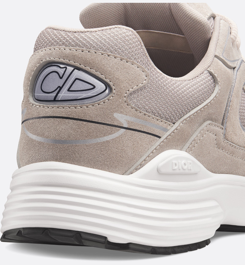 Dior B30 Sneaker outlook