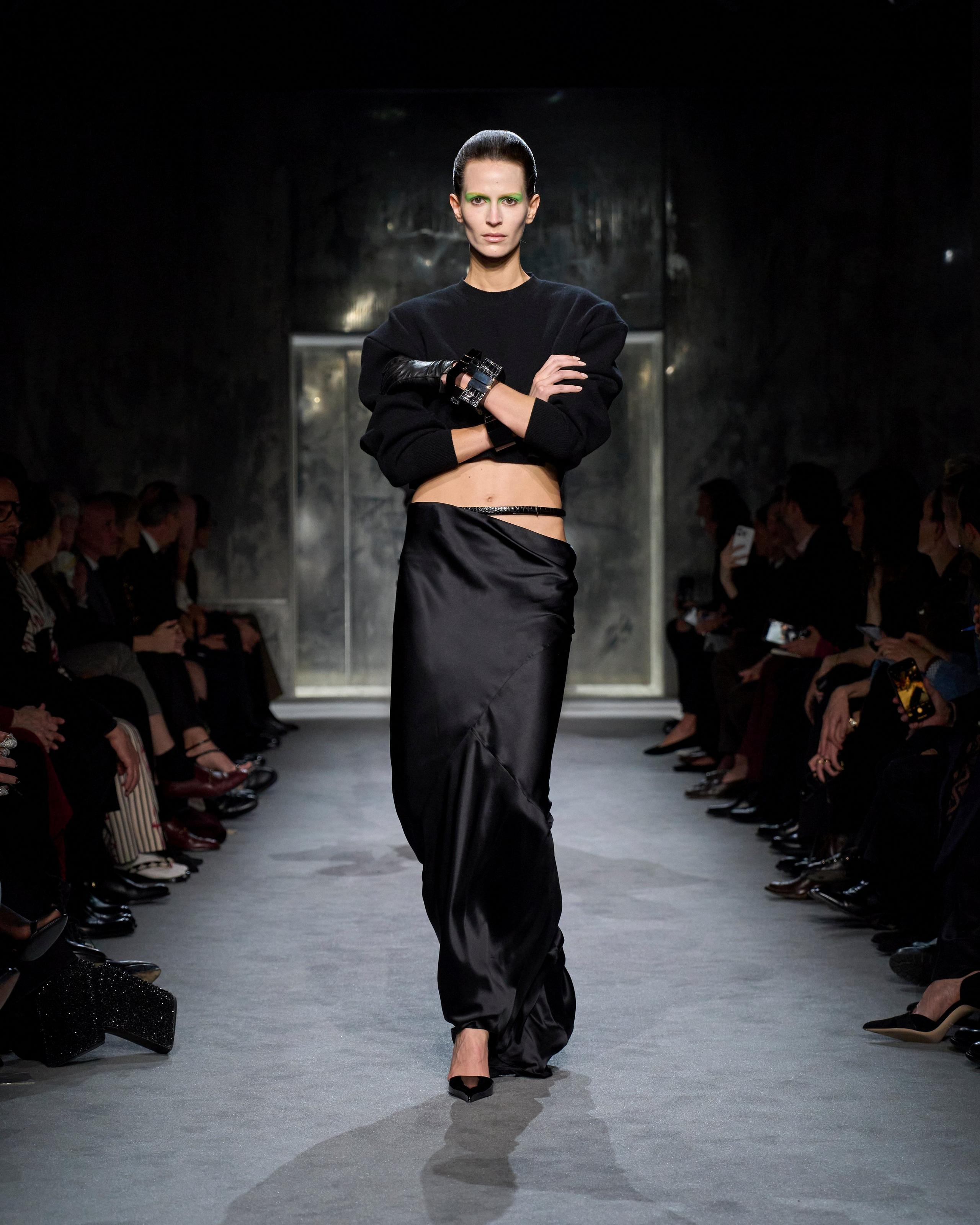 SCULPTURAL DOUBLE FACE WOOL CASHMERE SWEATSHIRT - 5