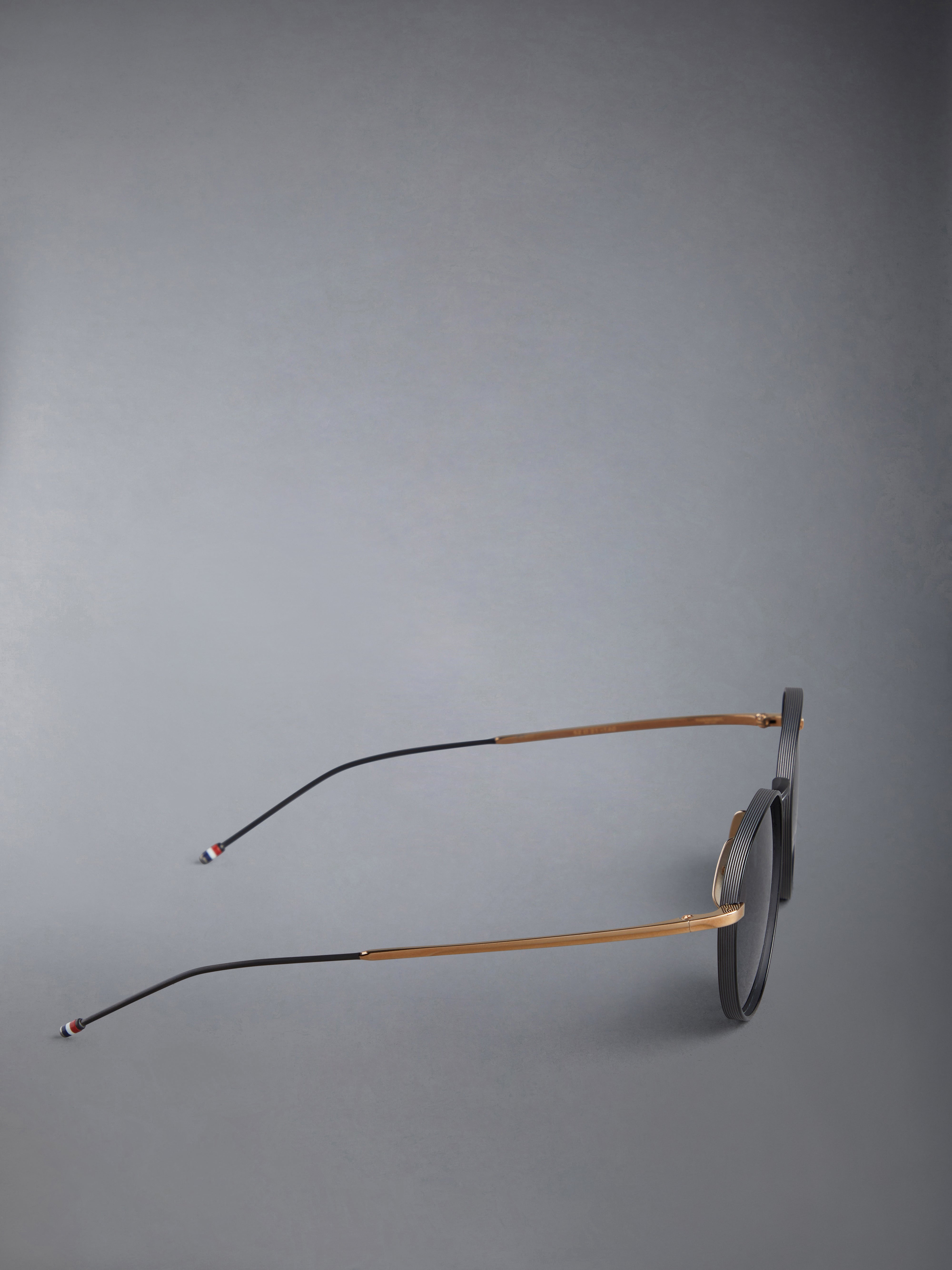 TITANIUM ROUND SUNGLASSES - 4