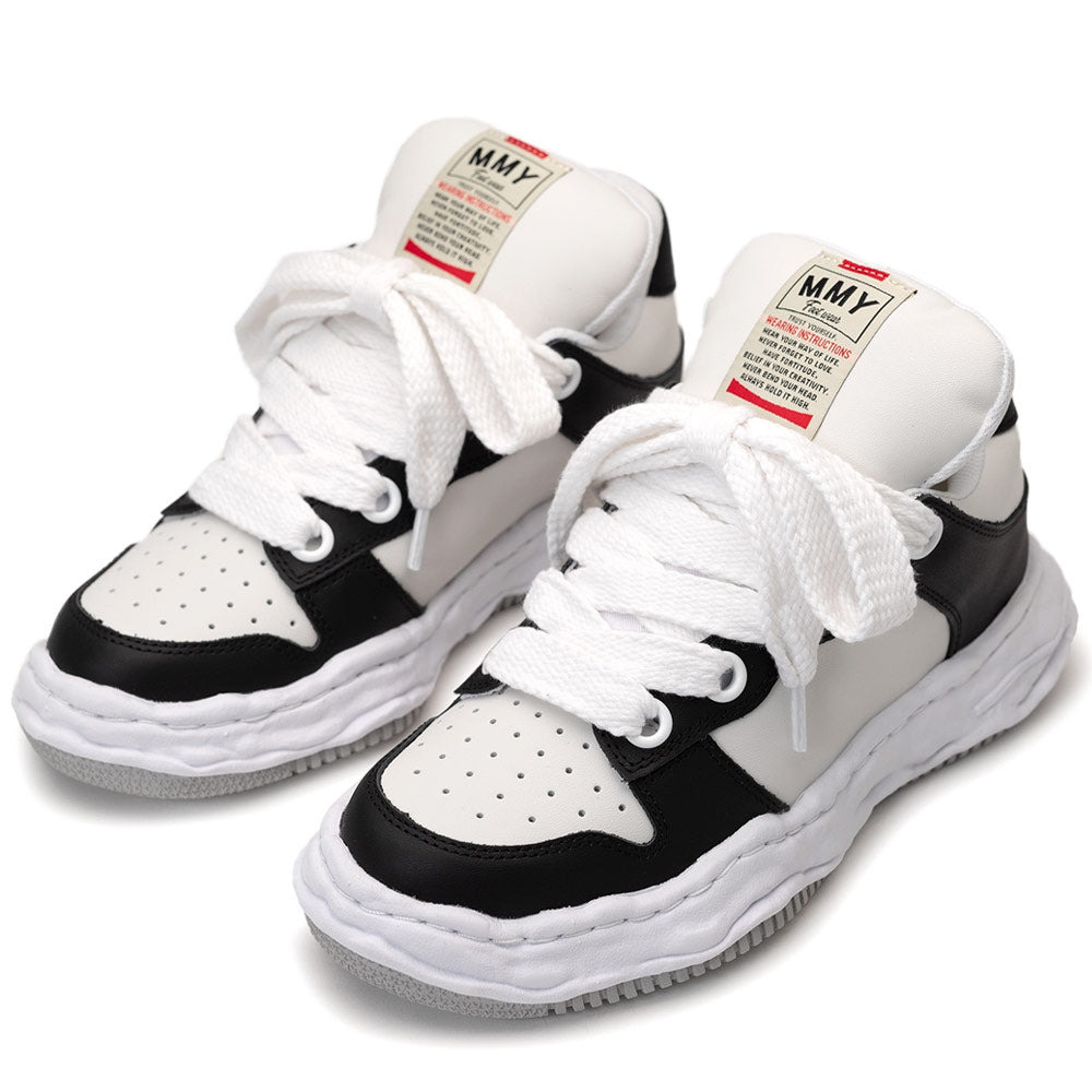 Maison MIHARA YASUHIRO | WAYNE OG Sole Leather Puffer Low-Top Sneaker 'Black / White' - 5