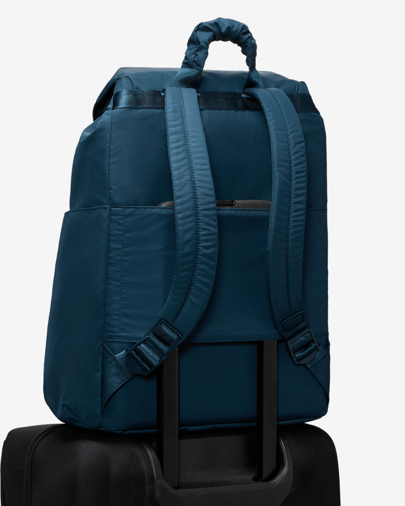 Nike One Backpack (25L) 10