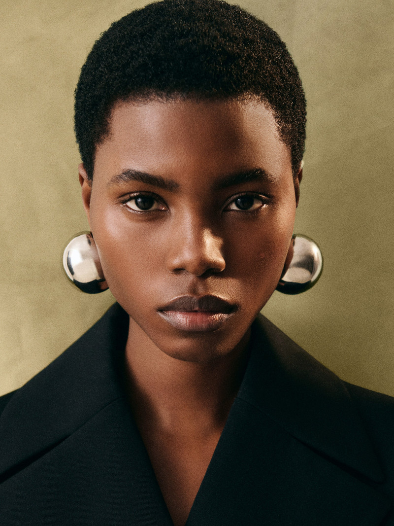 The Salon earrings 3