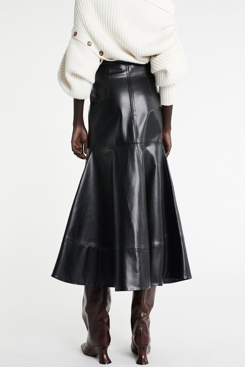 FLARED HEM SKIRT BLACK 5