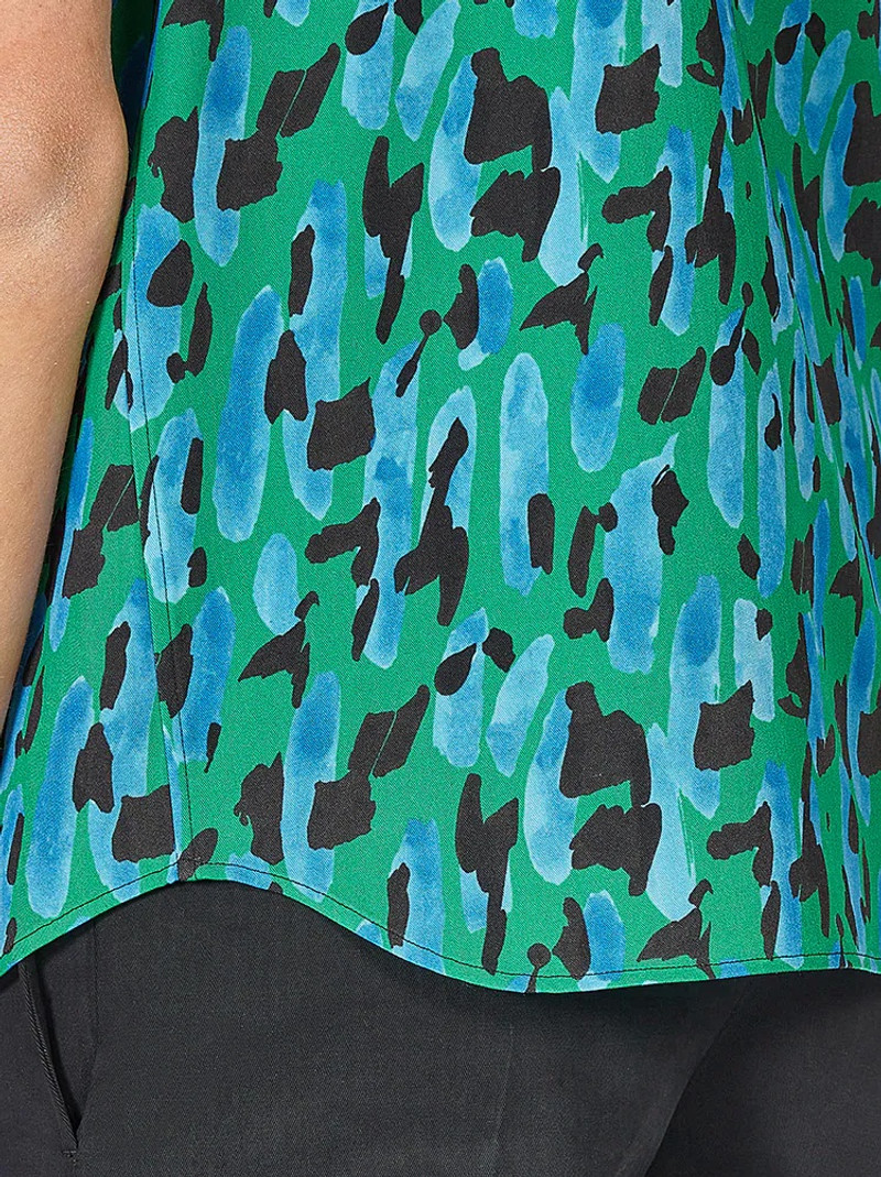 SHORT SLEEVED SPORTS SHIRT 5