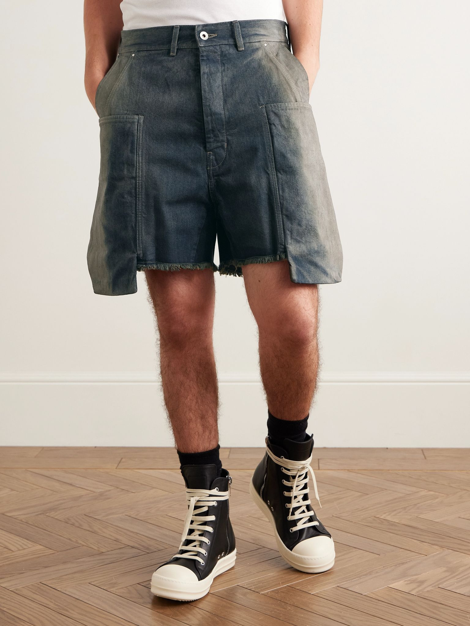 Stefan Straight-Leg Distressed Denim Cargo Shorts Blue - 3