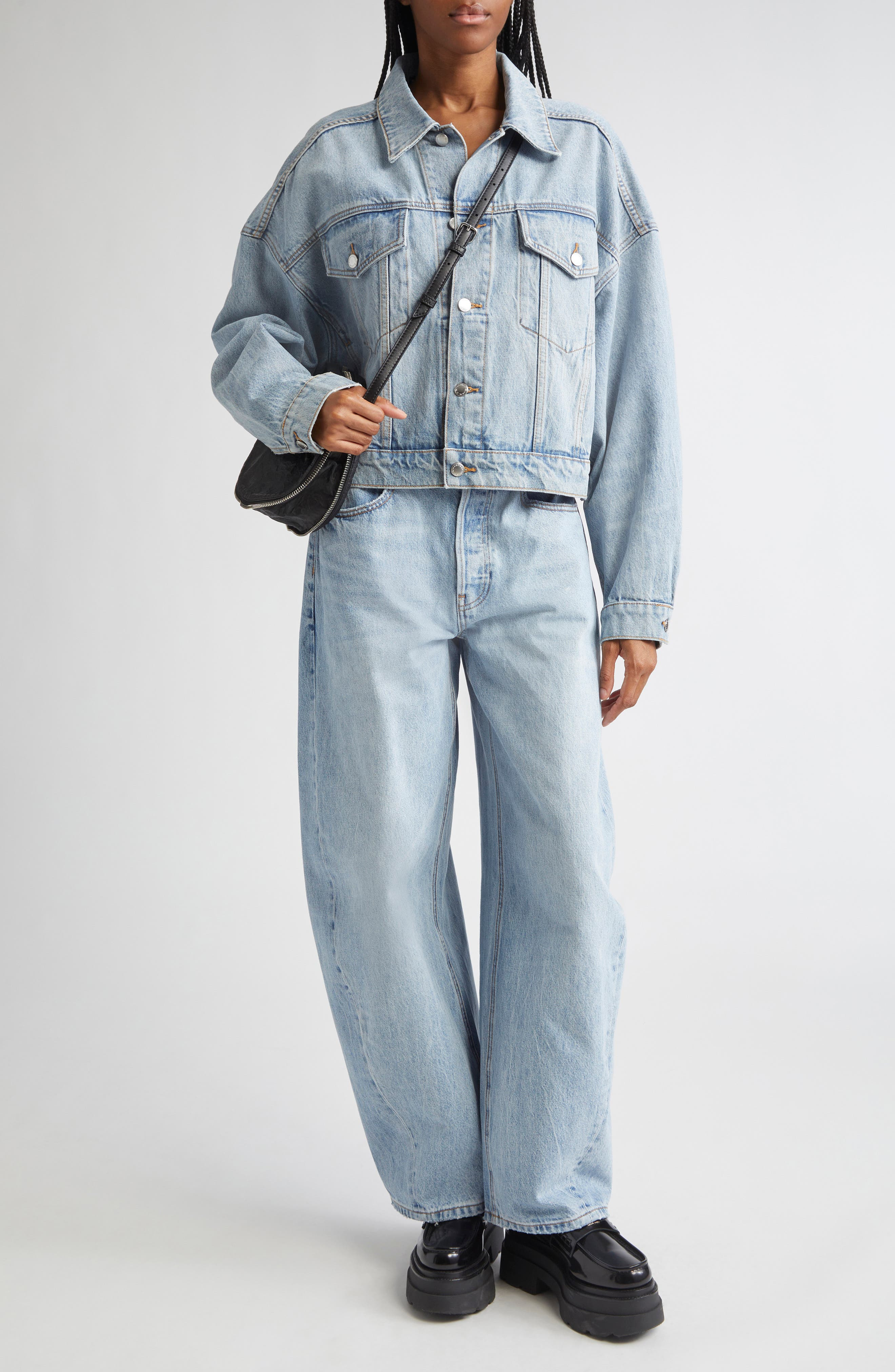 Alexander Wang Clip Denim Trucker Jacket in Vintage Bleach Blue at Nordstrom - 2