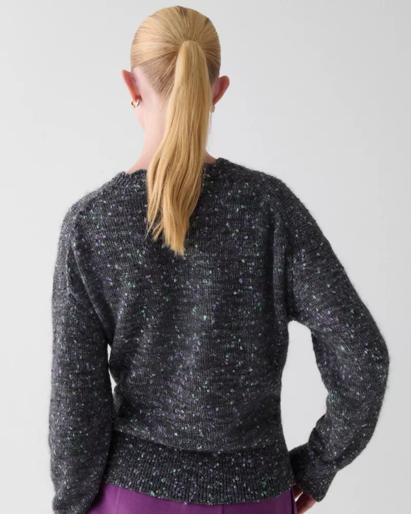 Scallop Crew Neck Sweater 4