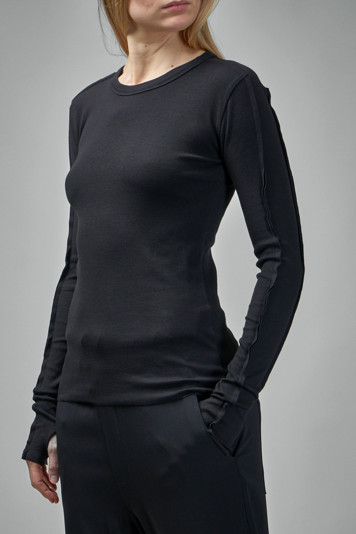 W TS 561 - 4