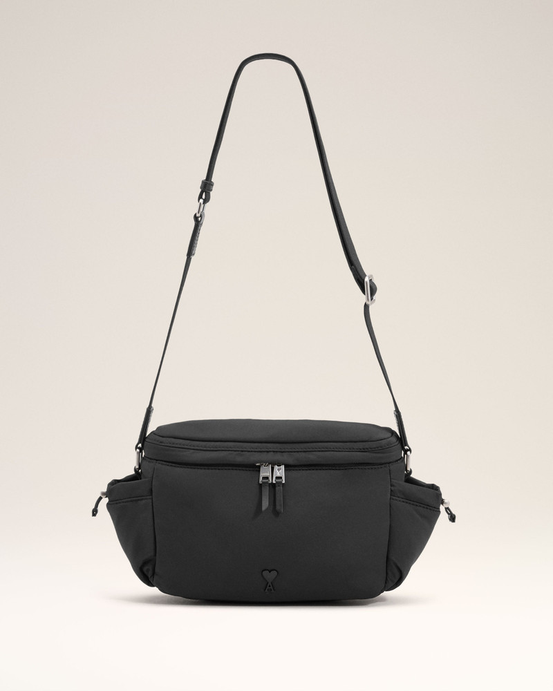 BLACK AMI DE COEUR MESSENGER BAG 1