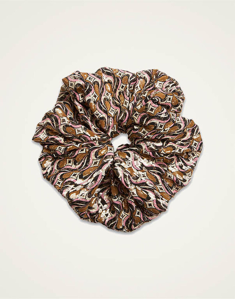 Giga Scrunchie 1