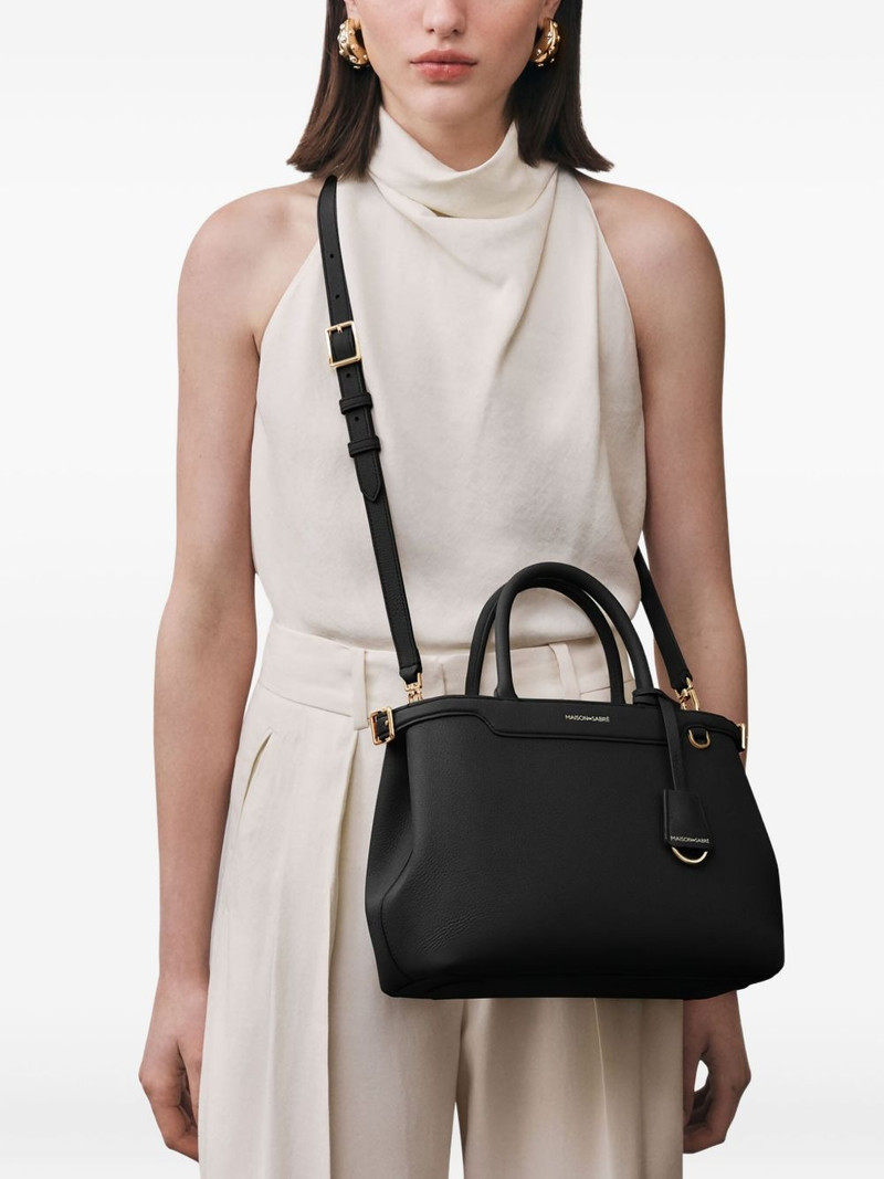 MAISON de SABRÉ The Medium Palais outlook