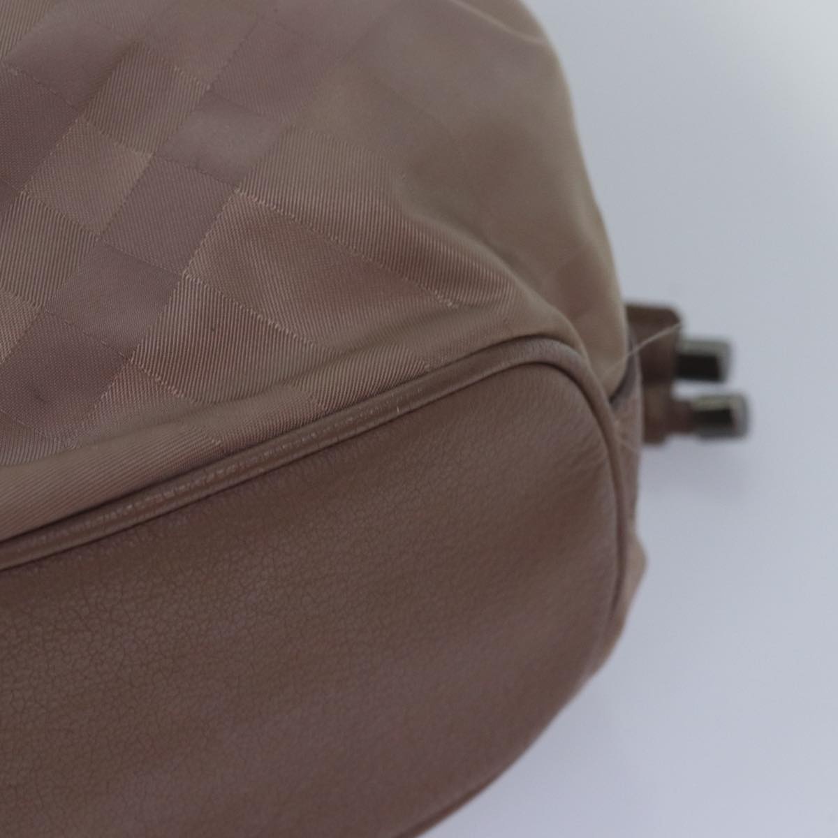 Burberry Nova Check Shoulder Bag Leather Beige - 16