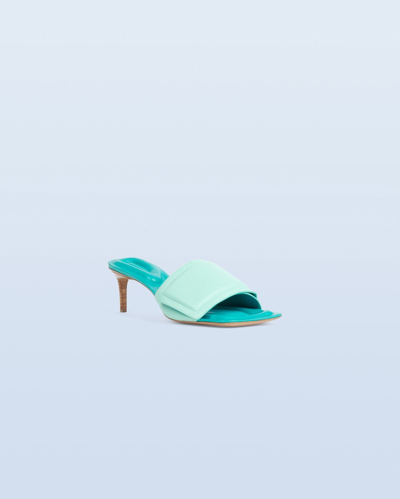 JACQUEMUS Les mules Piscine outlook