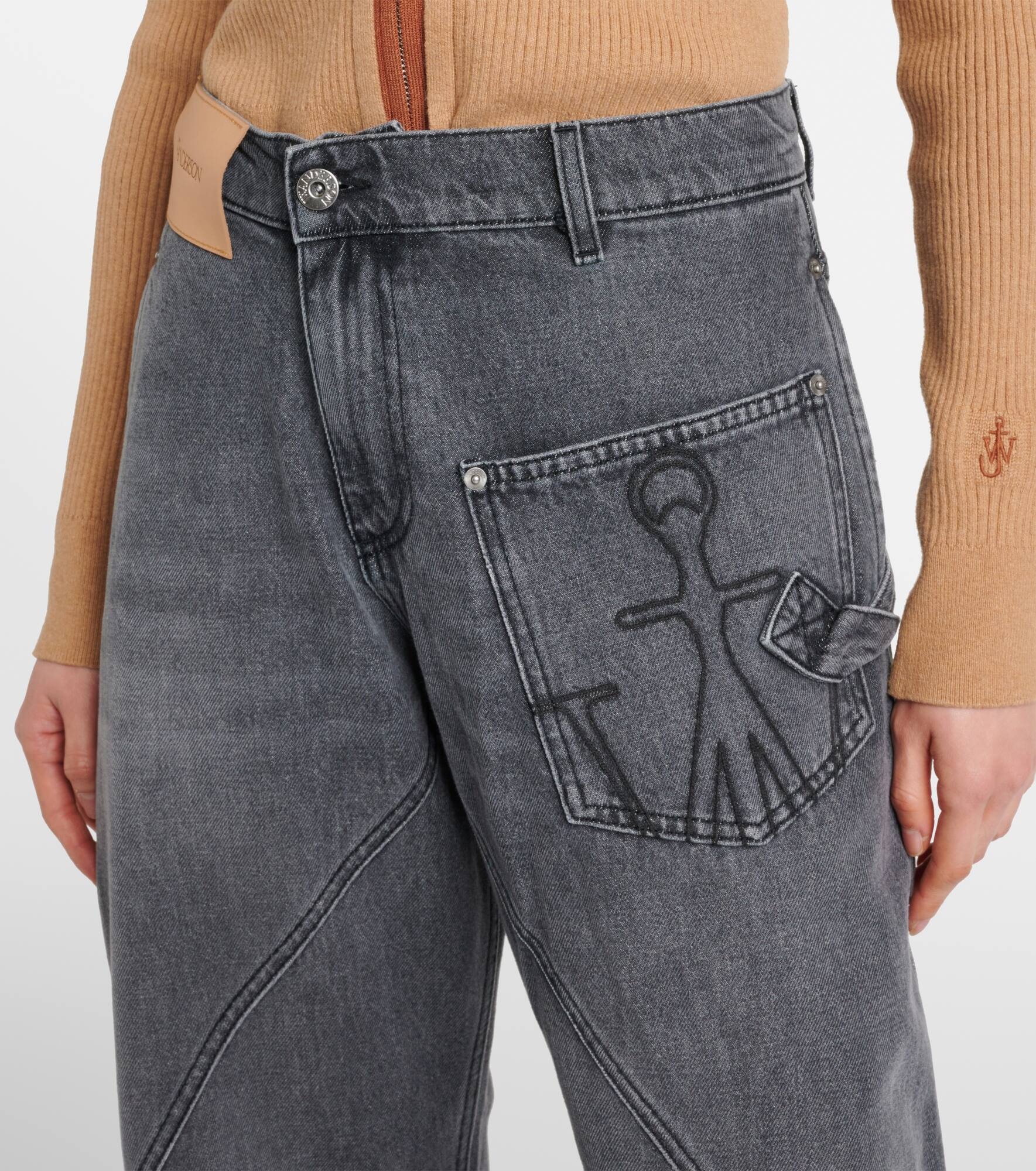 Twisted faded wide-leg jeans - 4