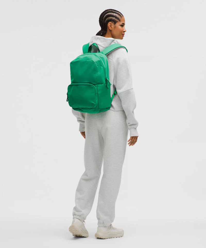 lululemon Everywhere Backpack 22L outlook