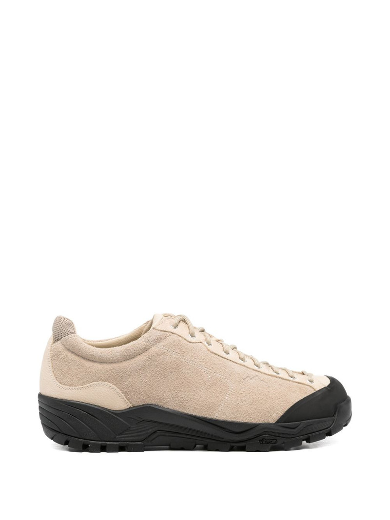 Movida sneakers 1