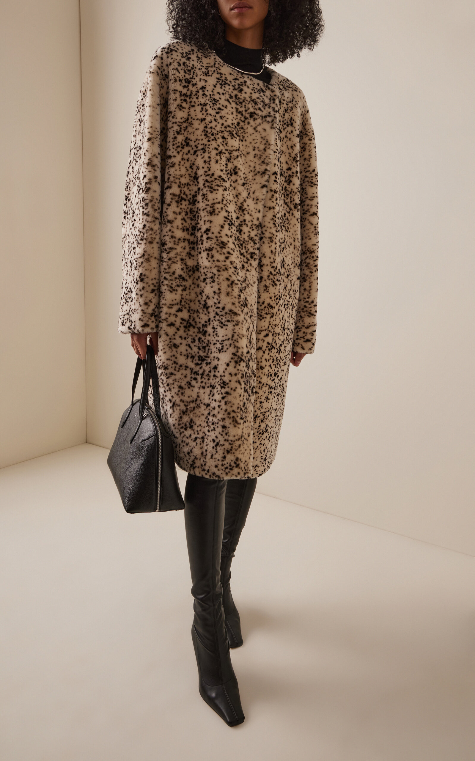 Shearling Coat black/white - 3
