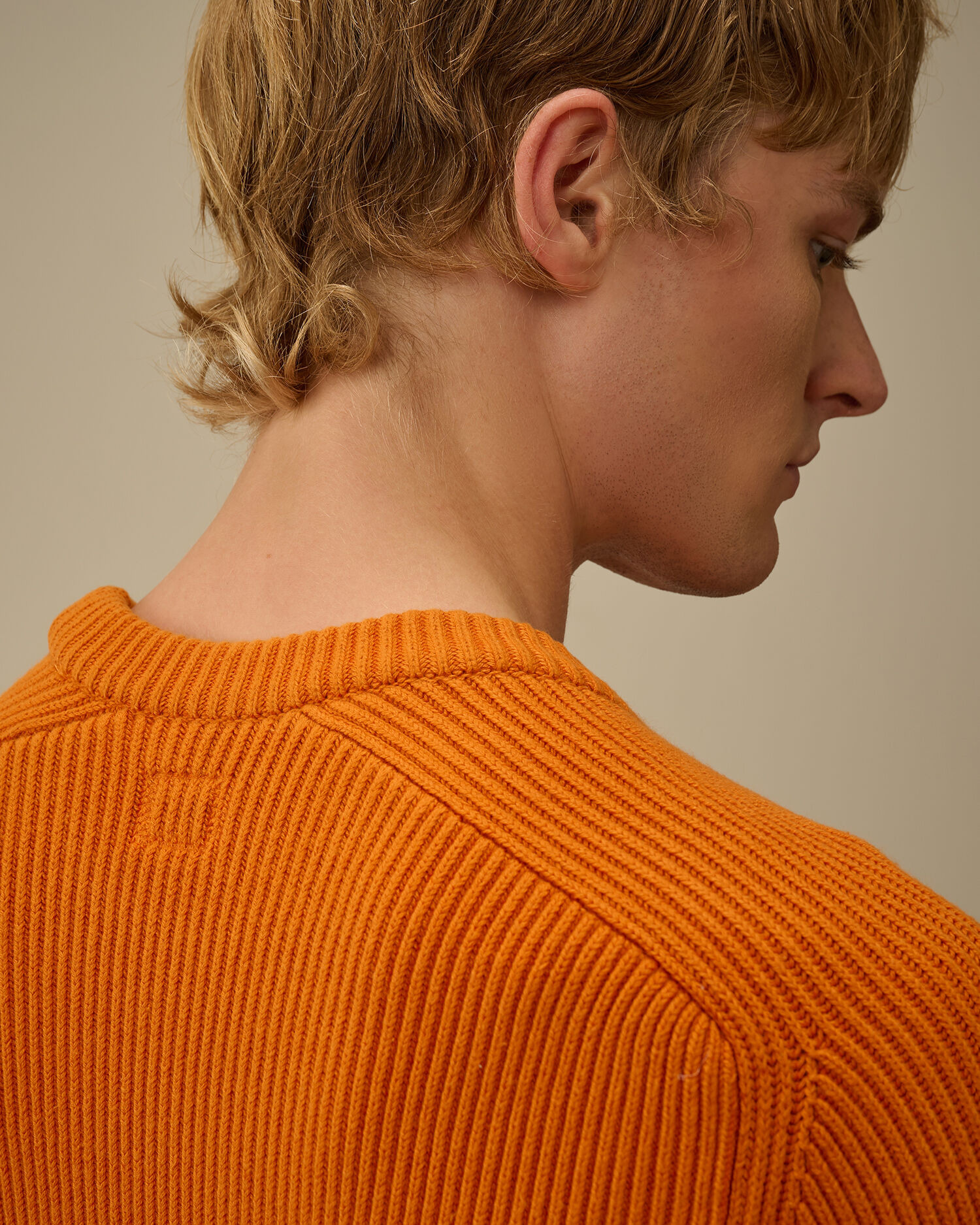Full Rib Crewneck Lens Sweater - 6