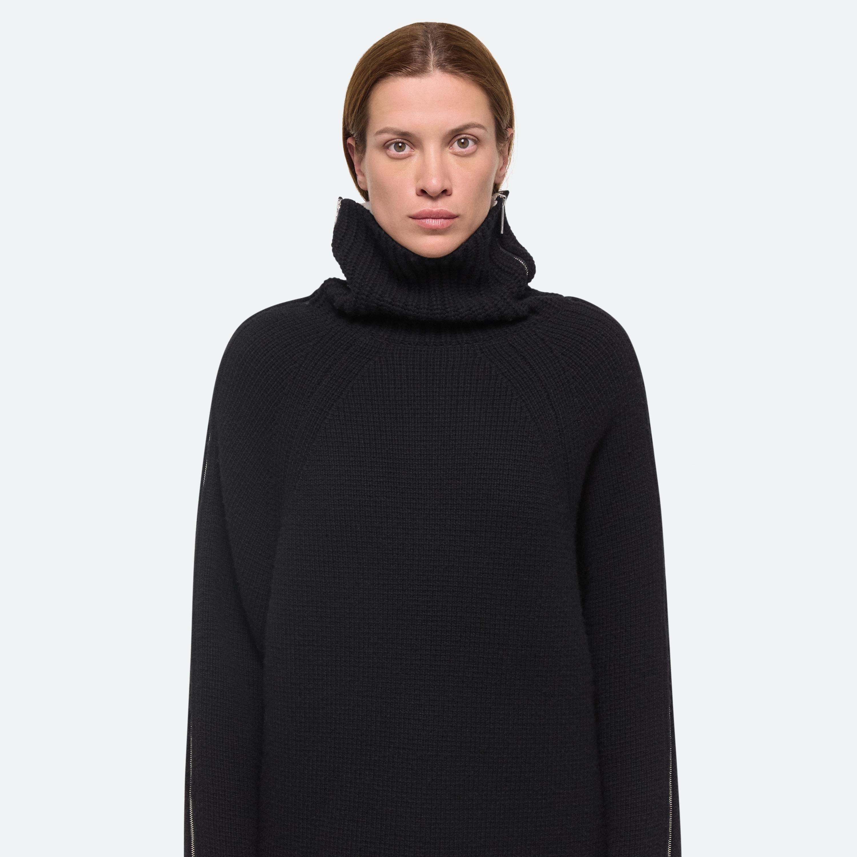 SUITCASE TURTLENECK - 11