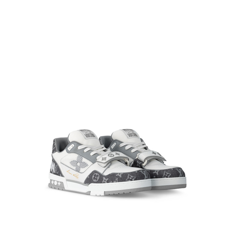 LV Trainer Sneaker 1