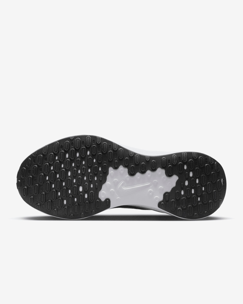 Nike Nike Men's Revolution 7 Road Running Shoes (Extra Wide) outlook
