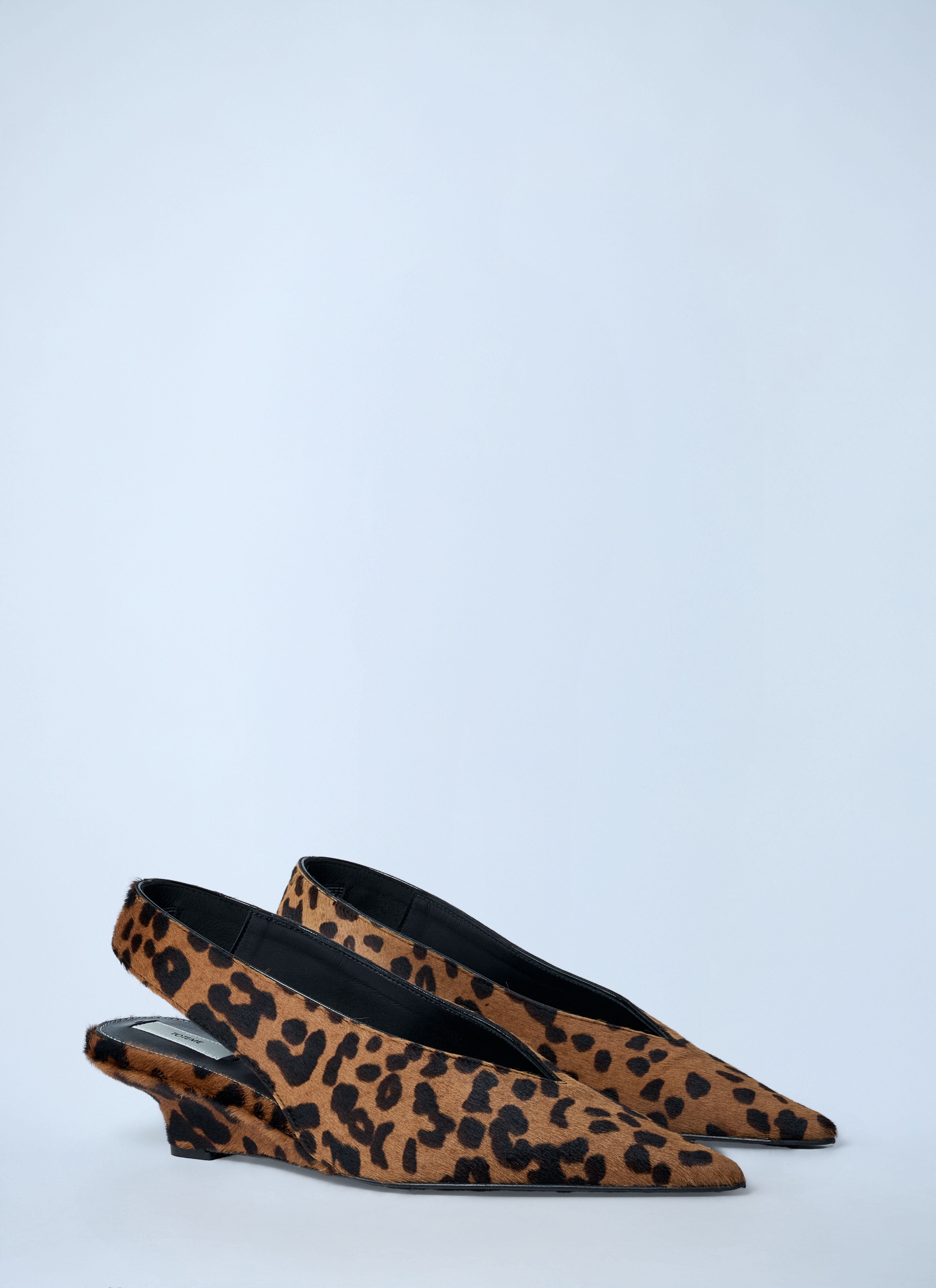 Leather Pointed Wedge-Heels - 2