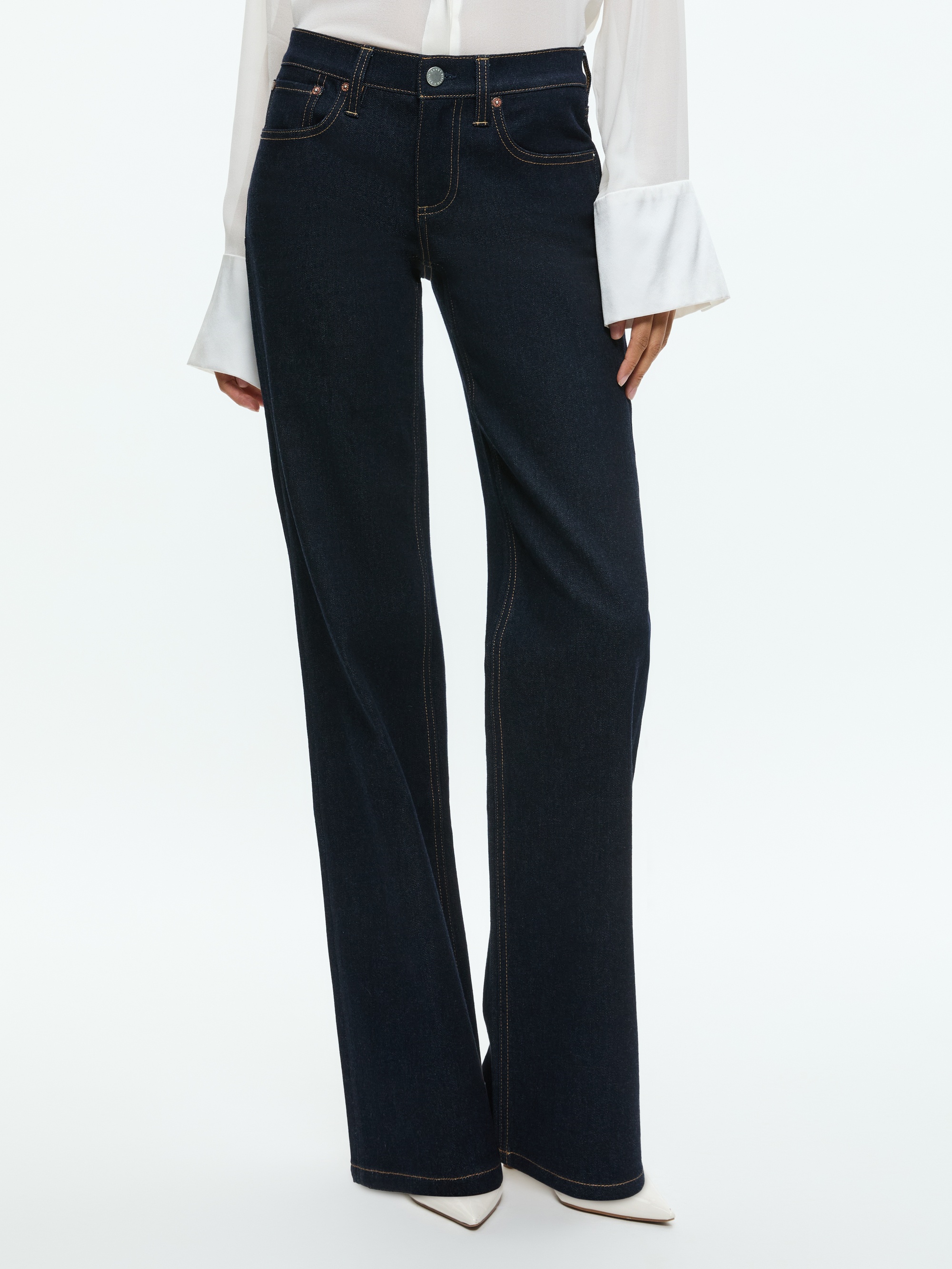 BODIE LOW RISE BOOTCUT JEAN - 2