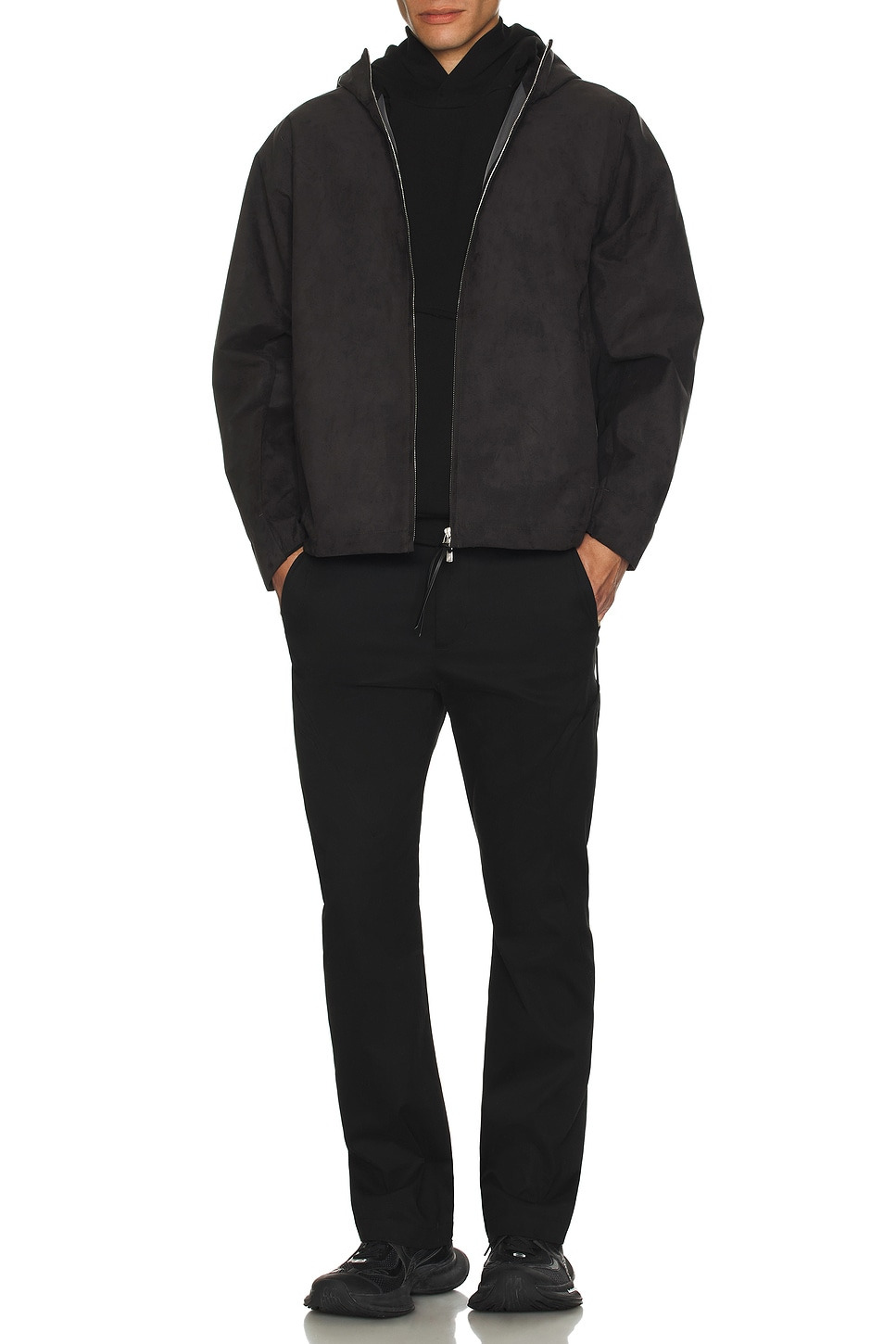 8.0 Technical Jacket Center - 4