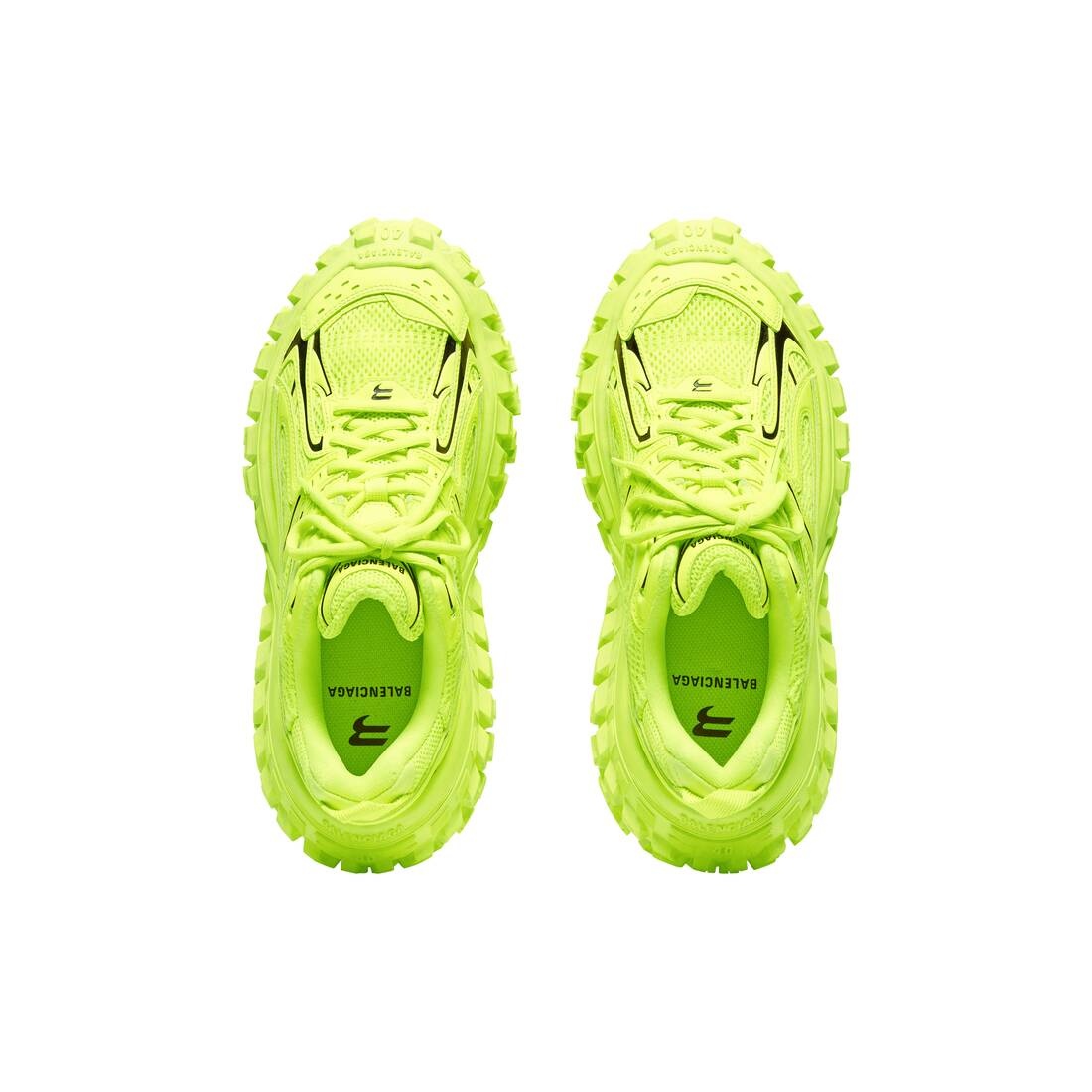 Men's Defender Sneaker in Fluo Yellow - 6