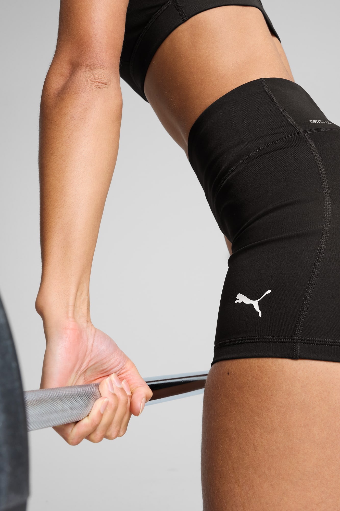 Train All Day ESSENTIALS Women's 5" Short Tights - 4