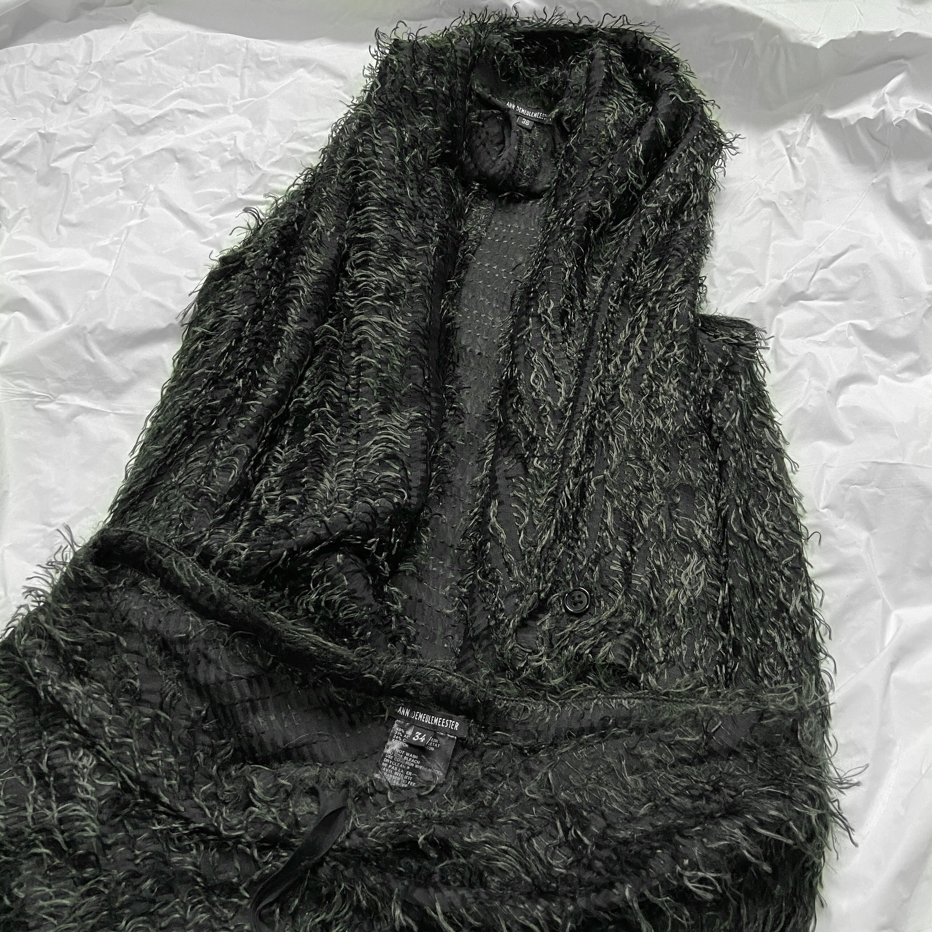 Ann Demeulemeester fall 2008 green fur like fringe silk vest and skirt set - 7