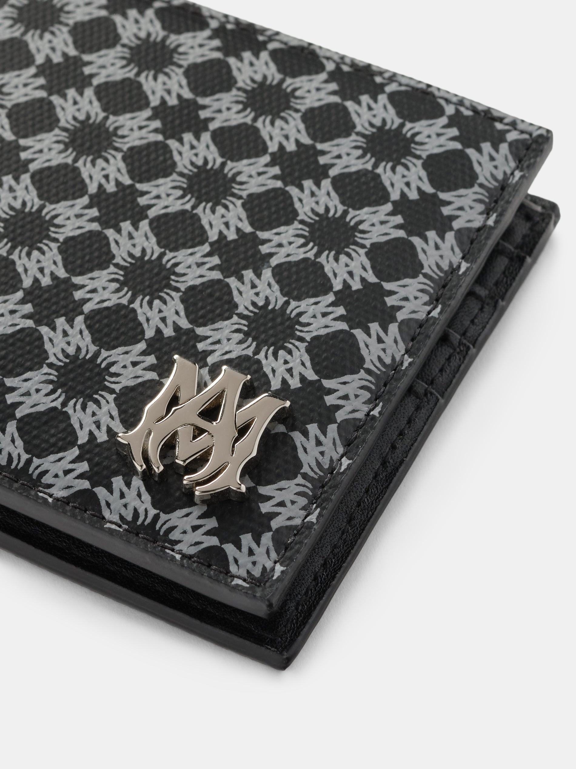 MA QUAD BI-FOLD - 4