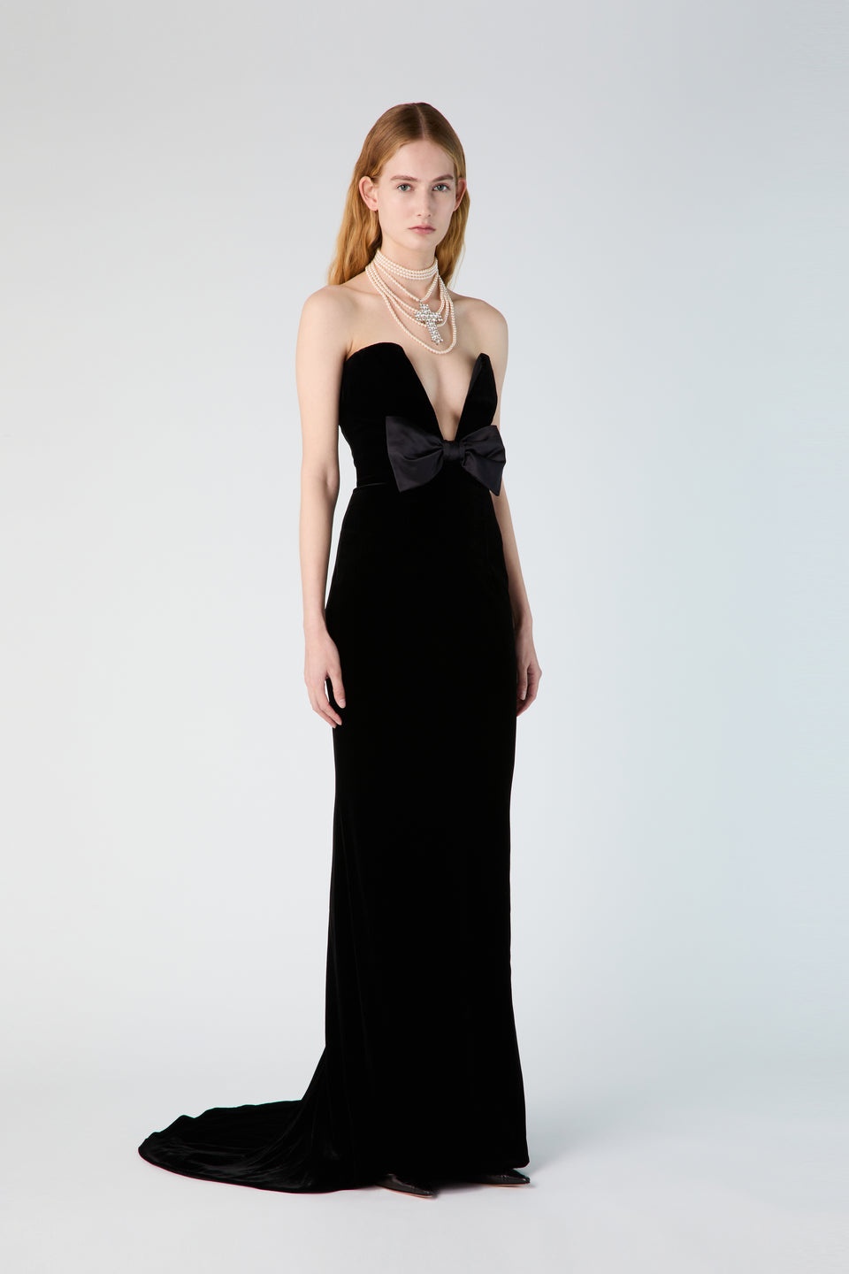 VELVET GOWN WITH DUCHESSE BOW - 4