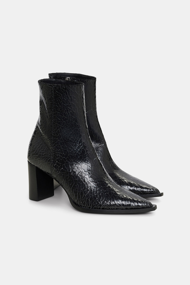 CRACKLE EDGINESS bootie 3