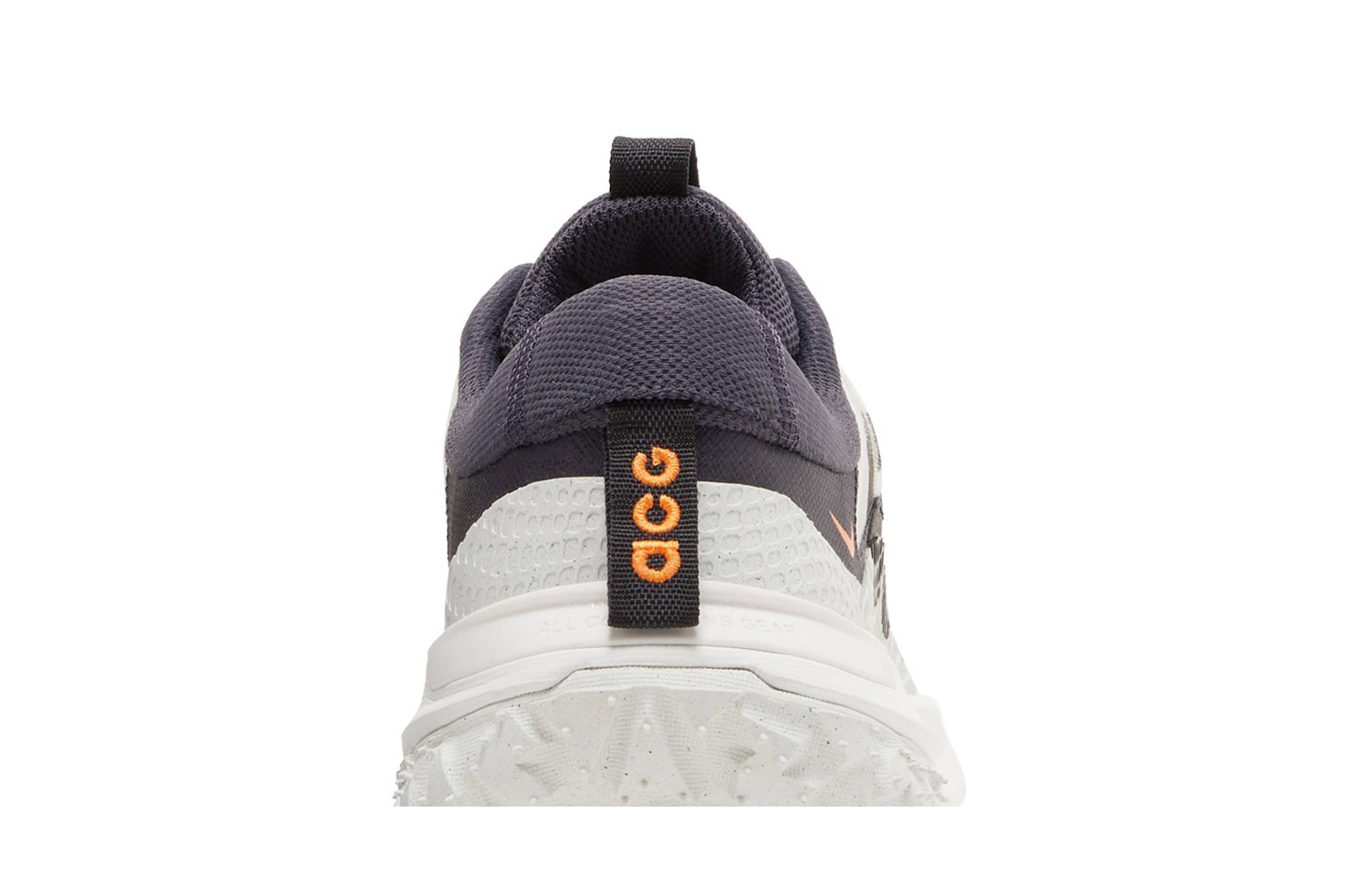 ACG Mountain Fly 2 Low 'White Bright Mandarin' - 7